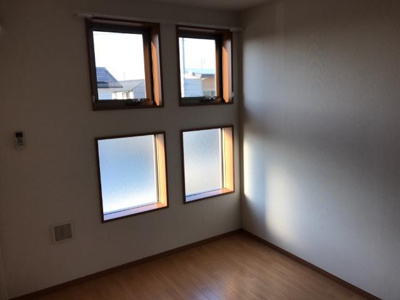 【内装】 | スカイラーク | 洋室