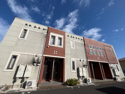 【外観】 | スカイラーク | 外観写真（昼）