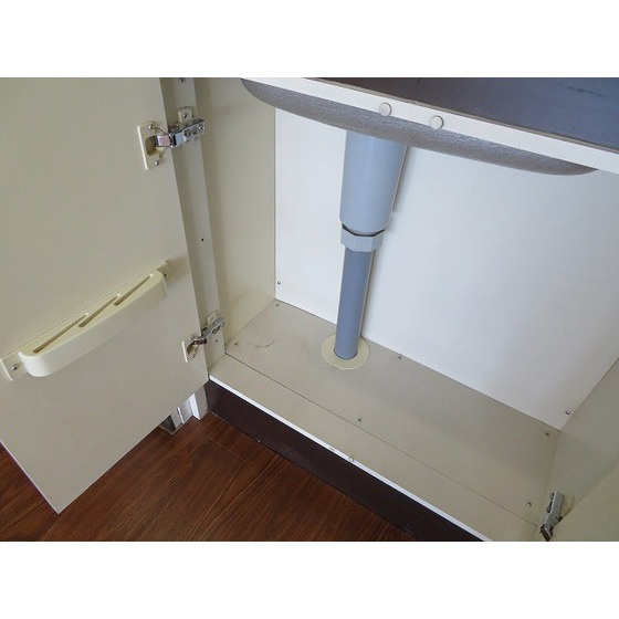 グリーンヒルズすずかけ台のキッチン|キッチン下収納