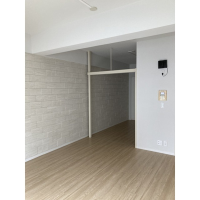 【居間・リビング】コンフォリア芝浦バウハウス