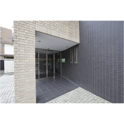 【エントランス】コンフォリア東中野ＤＥＵＸ