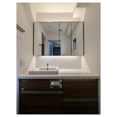 【洗面所】コンフォリア東中野ＤＥＵＸ