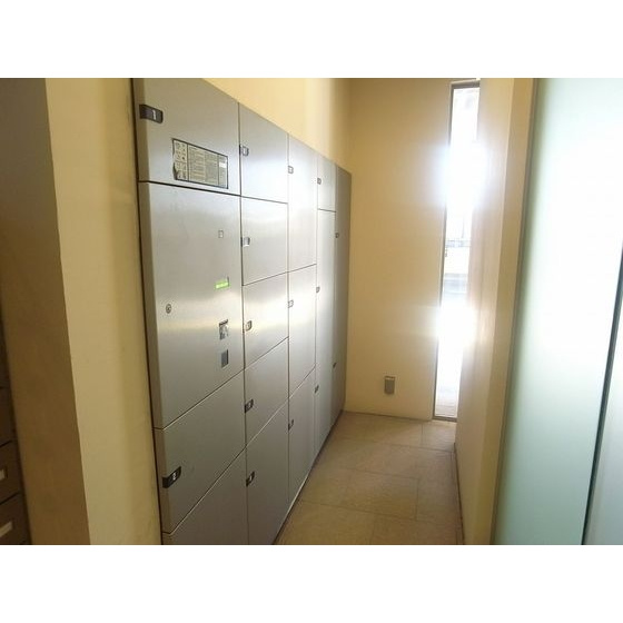 Ｄ’クラディア　イヴァン初台のその他|宅配ボックス