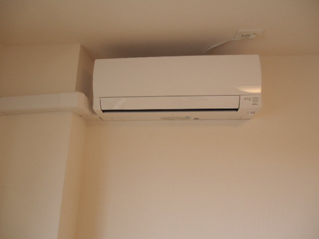 アヴァンス エバー 中三国ヶ丘の設備|エアコン