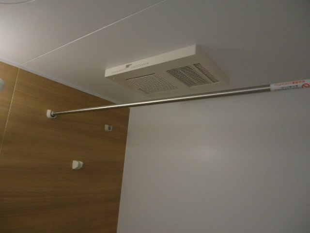 アヴァンス エバー 中三国ヶ丘のその他|浴室乾燥機