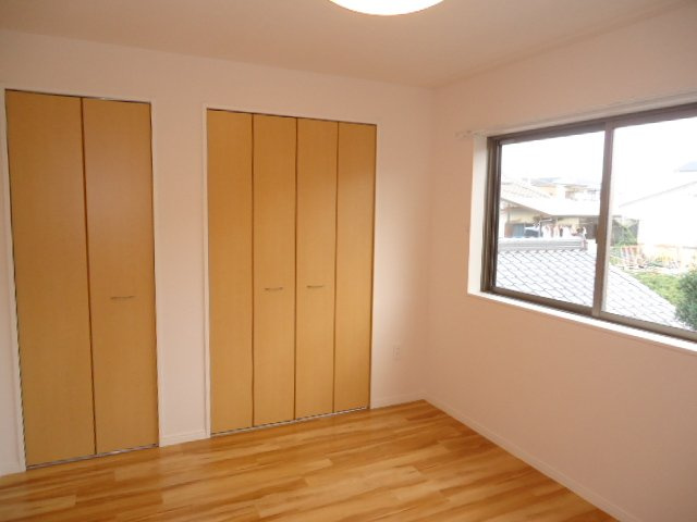 アヴァンス エバー 中三国ヶ丘の内装|洋室