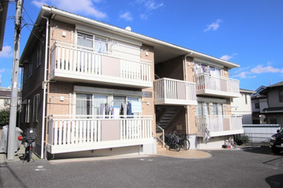 閑静な住宅街にあるファミリー向け２LDK