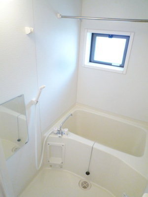 追焚、浴室乾燥可能！小窓付♪