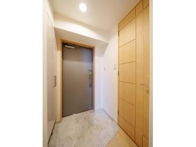 【玄関】 | スペーシア三軒茶屋弐番館