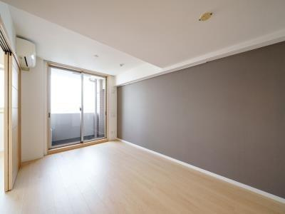 【居間・リビング】 | スペーシア三軒茶屋弐番館