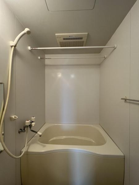 ブランドール　ユー　B 棟の浴室