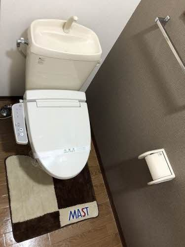 メゾン築山　B棟のトイレ