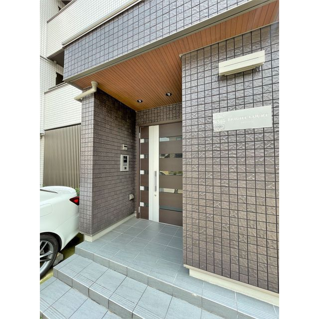 ブライトコートのエントランス|オートロック