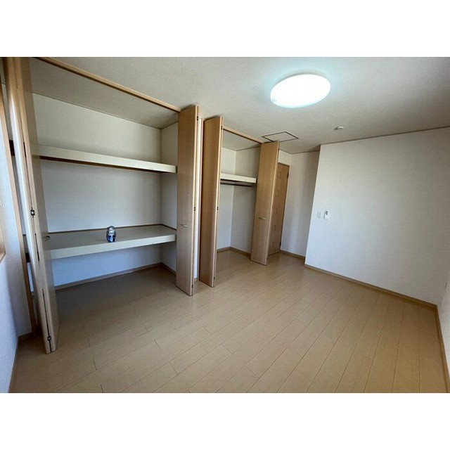 リビングタウン長良の収納