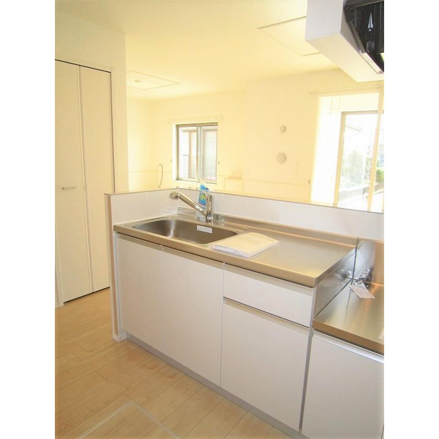 クローバー（則武）のキッチン