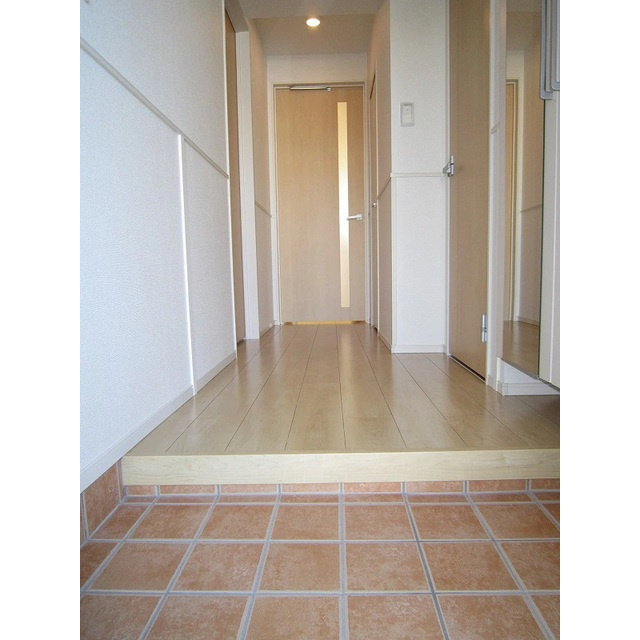 クローバー（則武）の玄関