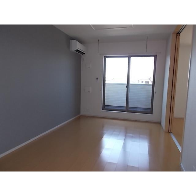 コンフォート北鶉の居間・リビング