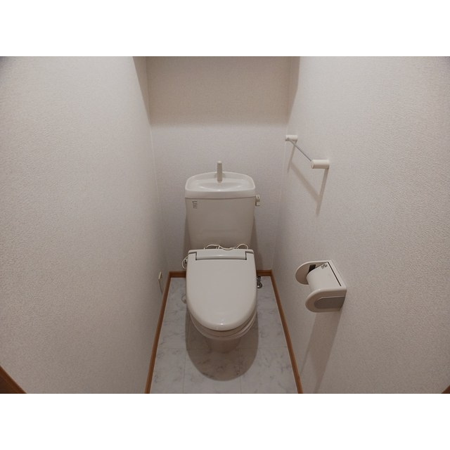 ヌーベルバーグのトイレ