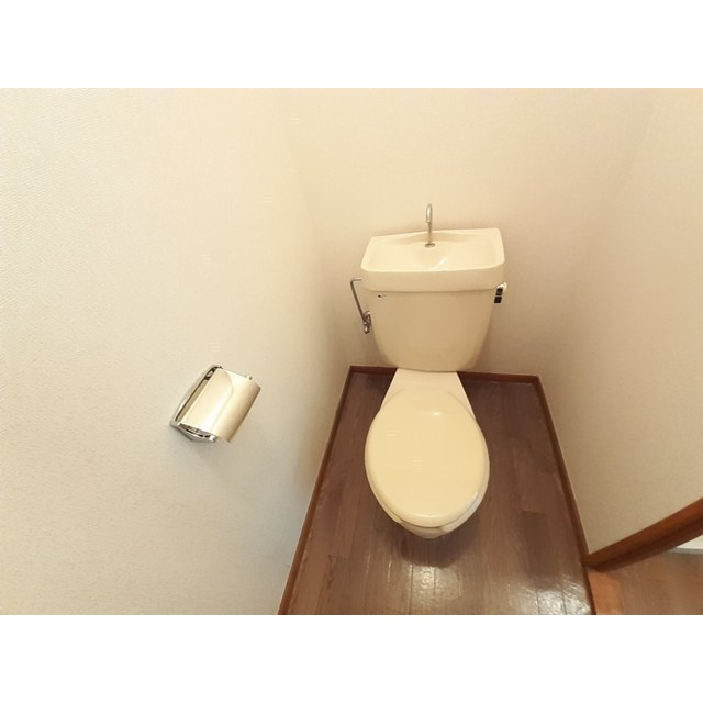 シャレー１１のトイレ