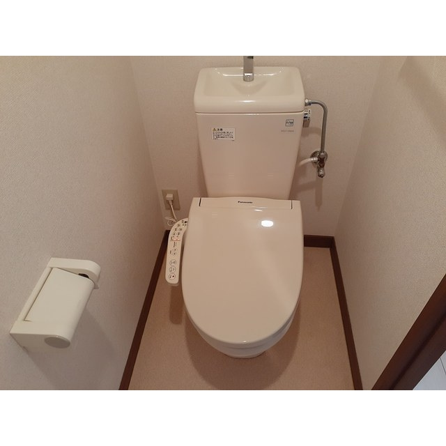 ゴールデン５０のトイレ