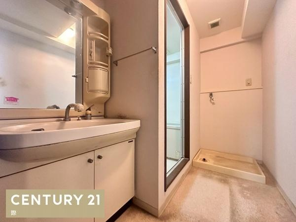 シャルマンフジ橋本三石台の独立洗面台