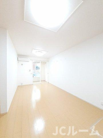 アミノーブルの居間・リビング