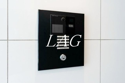 【セキュリティ】 | コンフォリア王子 | オートロックになります。