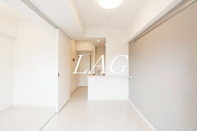 【居間・リビング】 | コンフォリア王子 | 洋室のお部屋です。