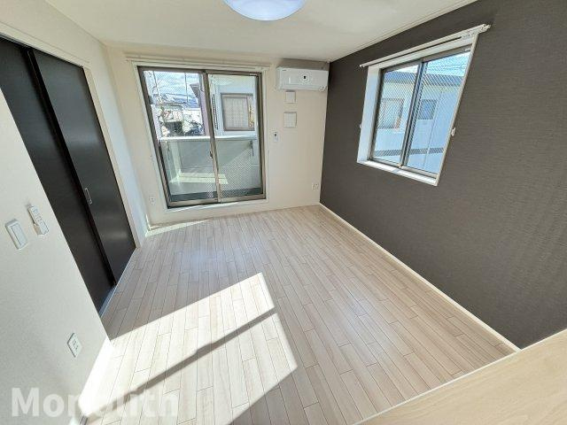 モイス・シャーム熊取の居間・リビング