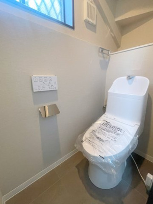 【トイレ】 | 川崎市多摩区堰三丁目戸建 | トイレです