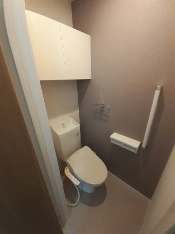 オーヴ・プラシードのトイレ