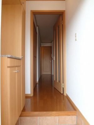 【玄関】 | サンリット大津