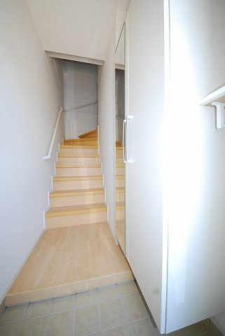 Ａｎｇｅ２２４　Ｂの玄関