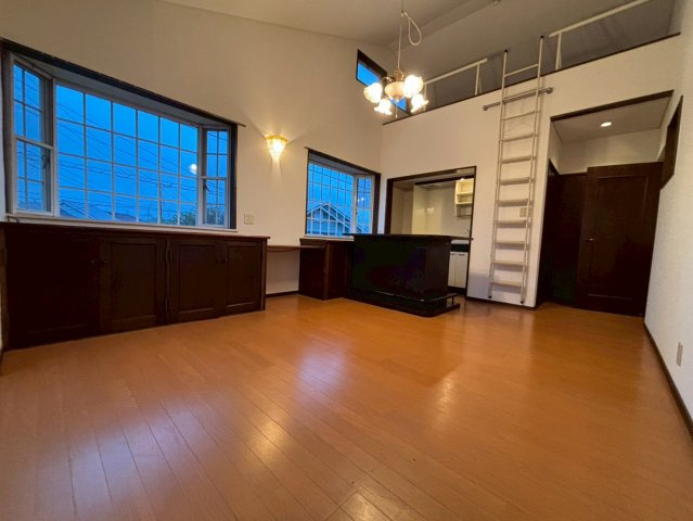 印旛郡栄町南ケ丘２丁目の洋室