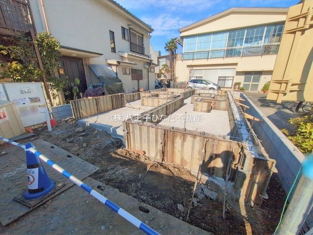祝　成約済み　八王子市　元横山町　新築戸建て　２期の外観|～仲介手数料無料☆八王子ひなた不動産～　八王子市元横山町　新築戸建て