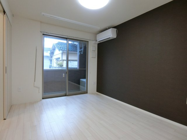 ＶＯＧＵＥ（ヴォーグ）の居間・リビング