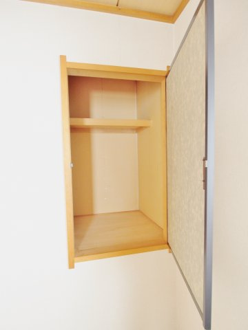 コーポホコトリ　A棟の収納