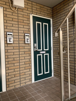 【玄関】 | シャルムトロン　Ｃ