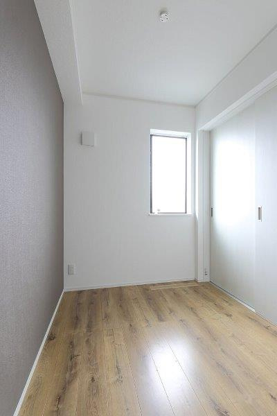 ラ・クラスモリオカの洋室