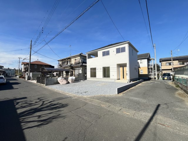 【前面道路含む現地写真】 | 熊谷市江南中央第3   クレイドルガーデン　新築戸建　全1棟　1号棟