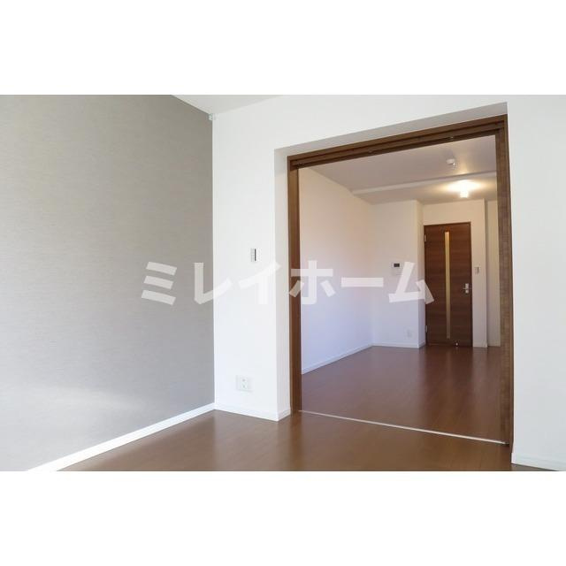 ウェルスクエアイズム蒲田の寝室