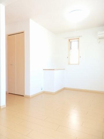 サン・ハーモニーのその他