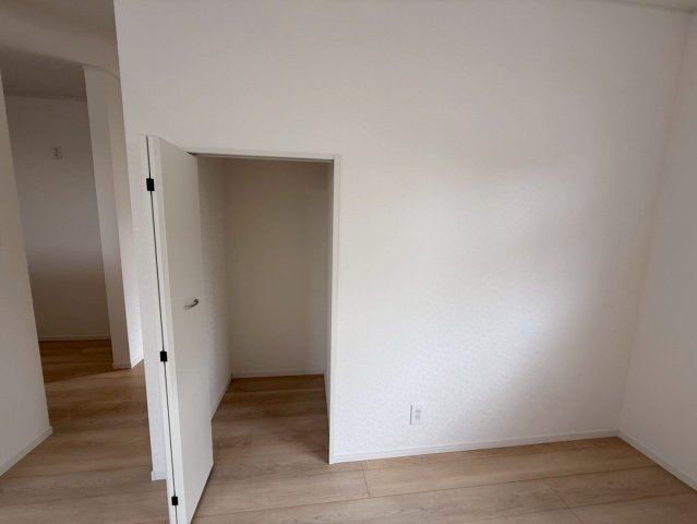 ♥♥豊見城市嘉数第７－5号棟（全７棟）の収納