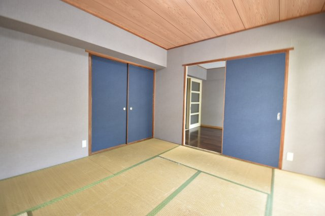 サンハイツ堺の和室