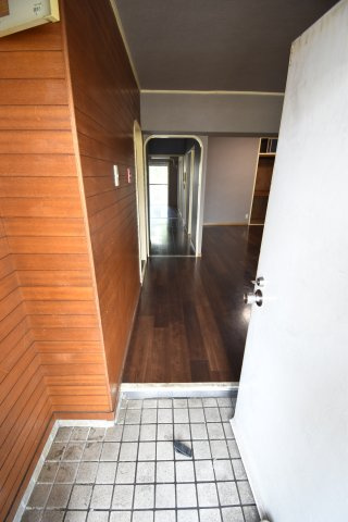 サンハイツ堺の玄関