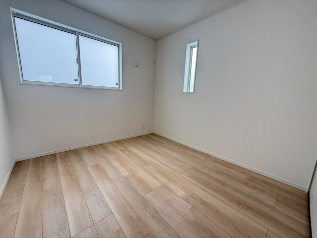 ♥♥豊見城市嘉数第７－6号棟（全７棟）の洋室|スタンダードな洋室です