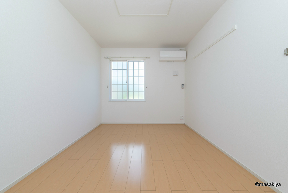 エトワール・KⅡの寝室|ベッドルーム　エアコン付きです。