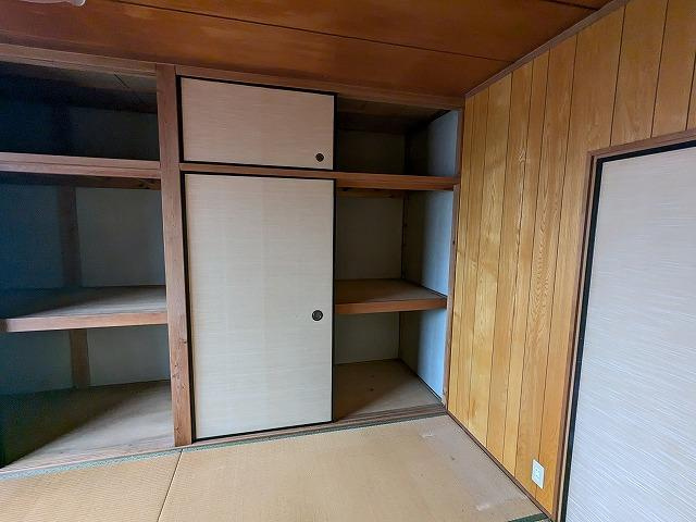堀溝1丁目　中古一戸だての収納|和室の押入
■物件内覧・資金計画相談・住宅ローン相談、リフォーム相談、お問合せ受付中■
※当日・翌日のご内覧、ご相談はお電話でのお問合せがスムーズです！