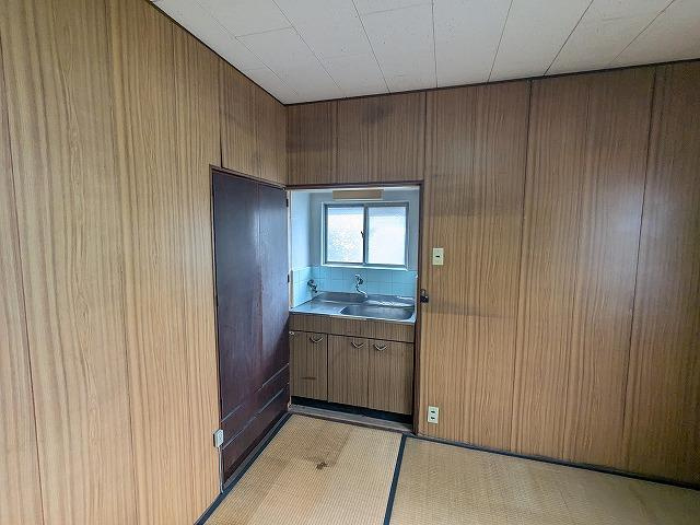 堀溝1丁目　中古一戸だての設備|ミニキッチン
■物件内覧・資金計画相談・住宅ローン相談、リフォーム相談、お問合せ受付中■
※当日・翌日のご内覧、ご相談はお電話でのお問合せがスムーズです！