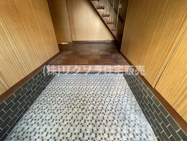 堀溝1丁目　中古一戸建ての内装|玄関内部
■物件内覧・資金計画相談・住宅ローン相談、リフォーム相談、お問合せ受付中■
※当日・翌日のご内覧、ご相談はお電話でのお問合せがスムーズです！